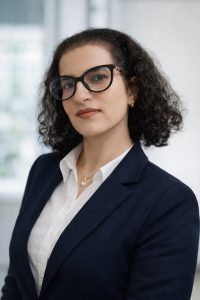 Адвокат Виктория Манева